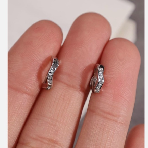 🆕 Stainless Steel and Crystal Huggie Earrings - Picture 6 of 6